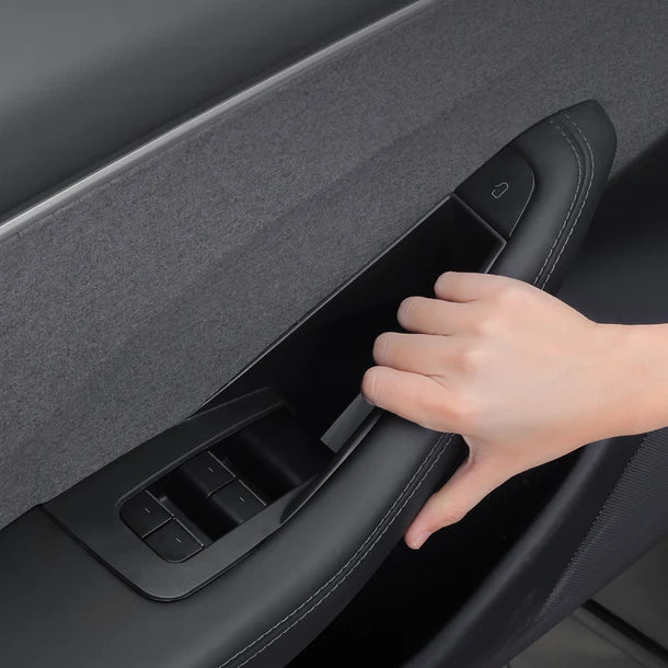 Yeslak Tür Stauraum Box – Tesla Model 3 / Y / Highland bei EV Motion Shop