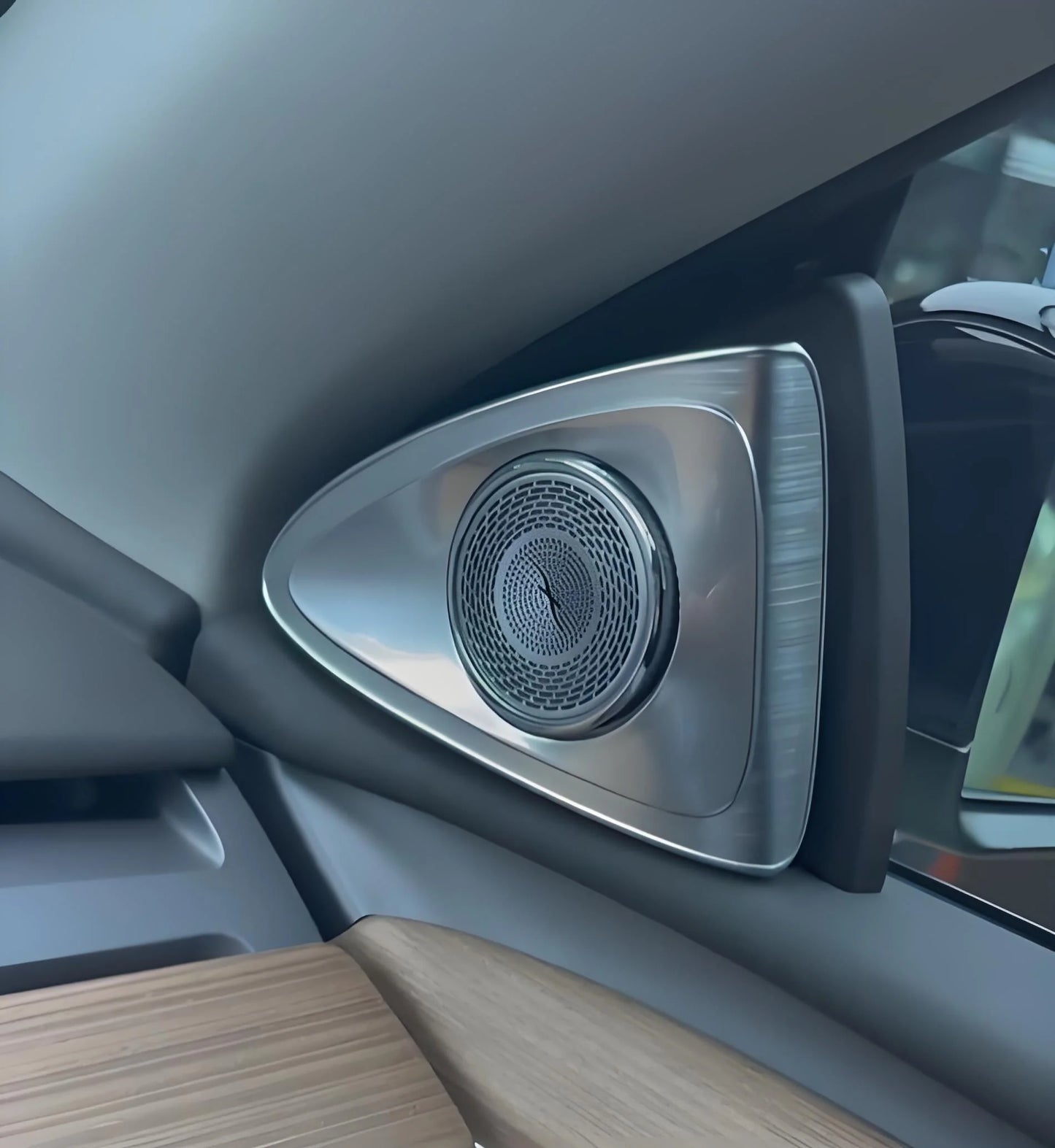 EV Motion 4D rotierende LED Lautsprecher Abdeckung (2er Set) für Tesla Model 3 / Y / Highland