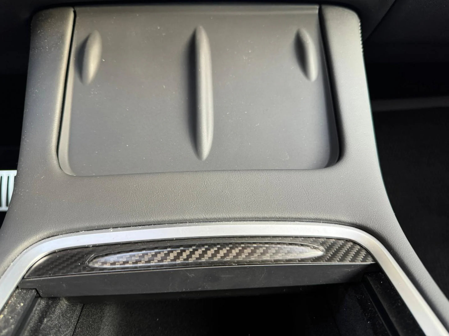 Yeslak Ladeschale Einlage Pad – Tesla Model 3 / Y / Highland / Juniper bei EV Motion Shop