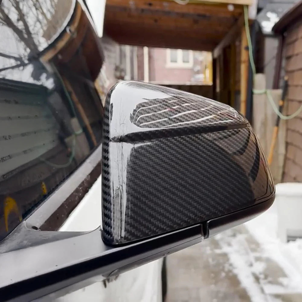 Yeslak Carbon Spiegelkappen | Glossy | Matt – Tesla Model Y / Juniper bei EV Motion Shop