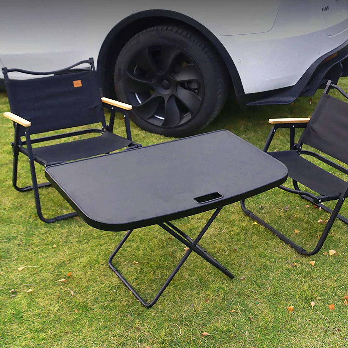Yeslak Tragbarer Tesla Sub-Trunk Kofferraum Campingtisch – Model 3 / Y / Highland bei EV Motion Shop
