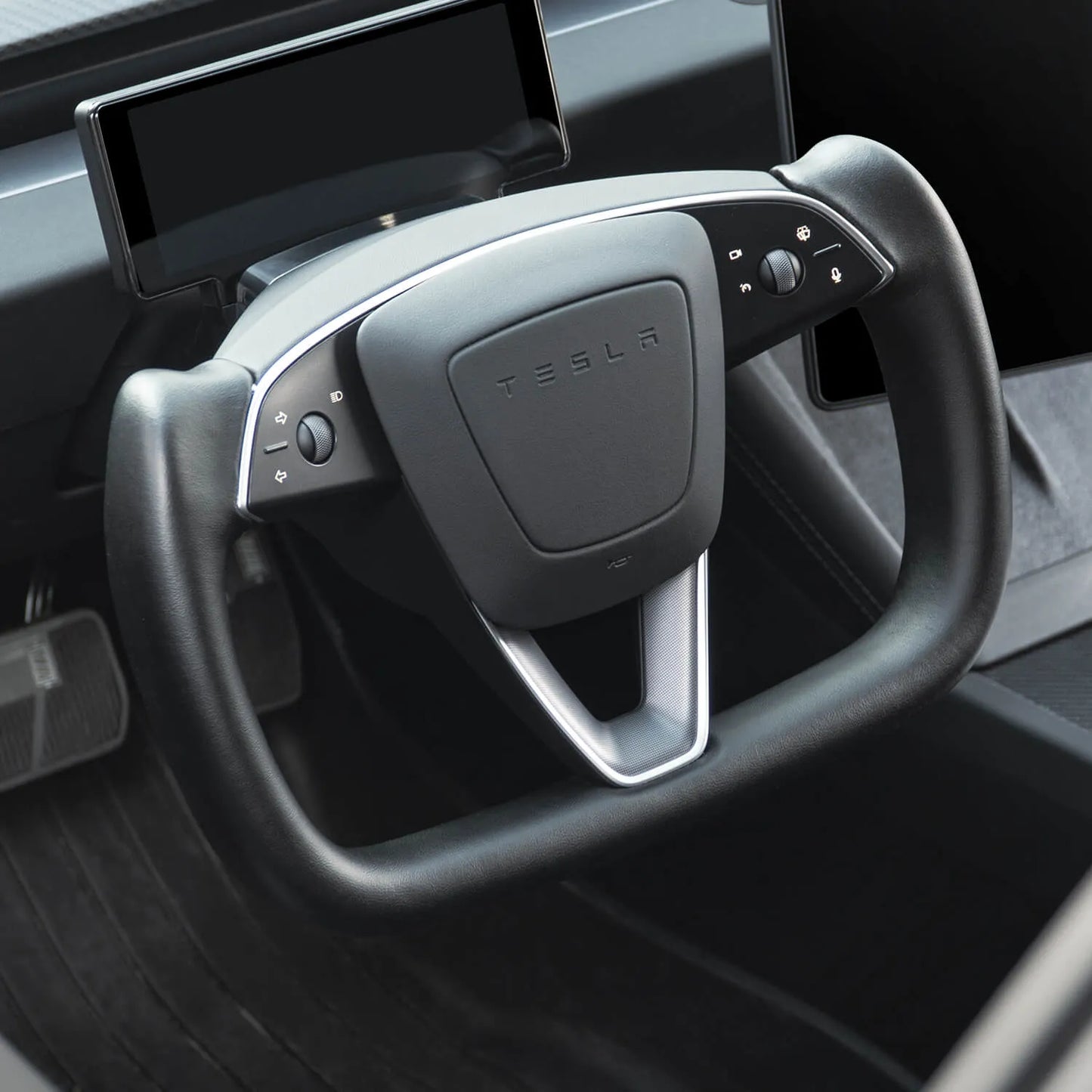 Tesstudio Premium Nappa Leder Yoke Lenkrad für Tesla Model 3 (2024) Highland bei EV Motion Shop