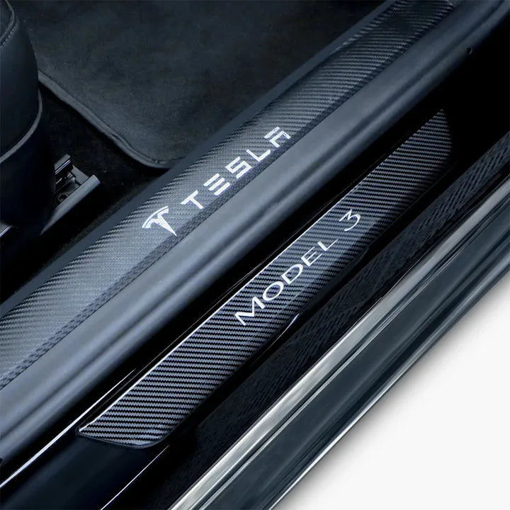 Tesstudio beleuchtete LED Einstiegsleiste für Tesla Model 3 / Y bei EV Motion Shop