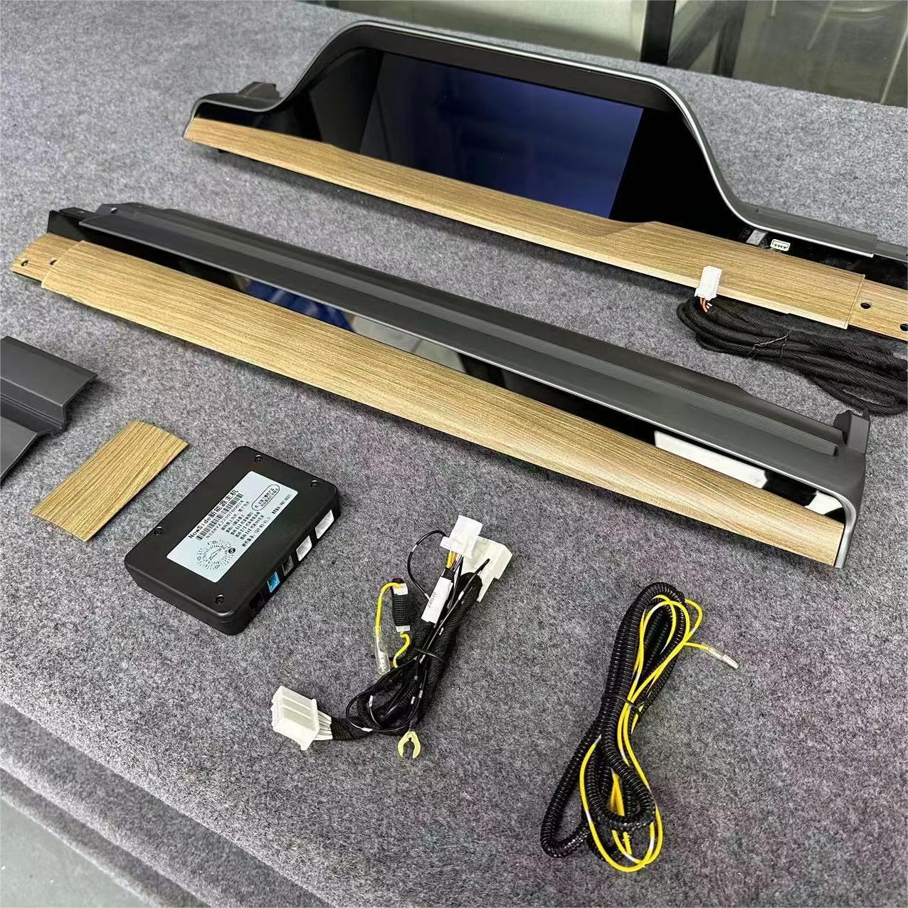 Tlyard Integriertes Dashboard Display für Tesla Model 3 / Y bei EV Motion Shop