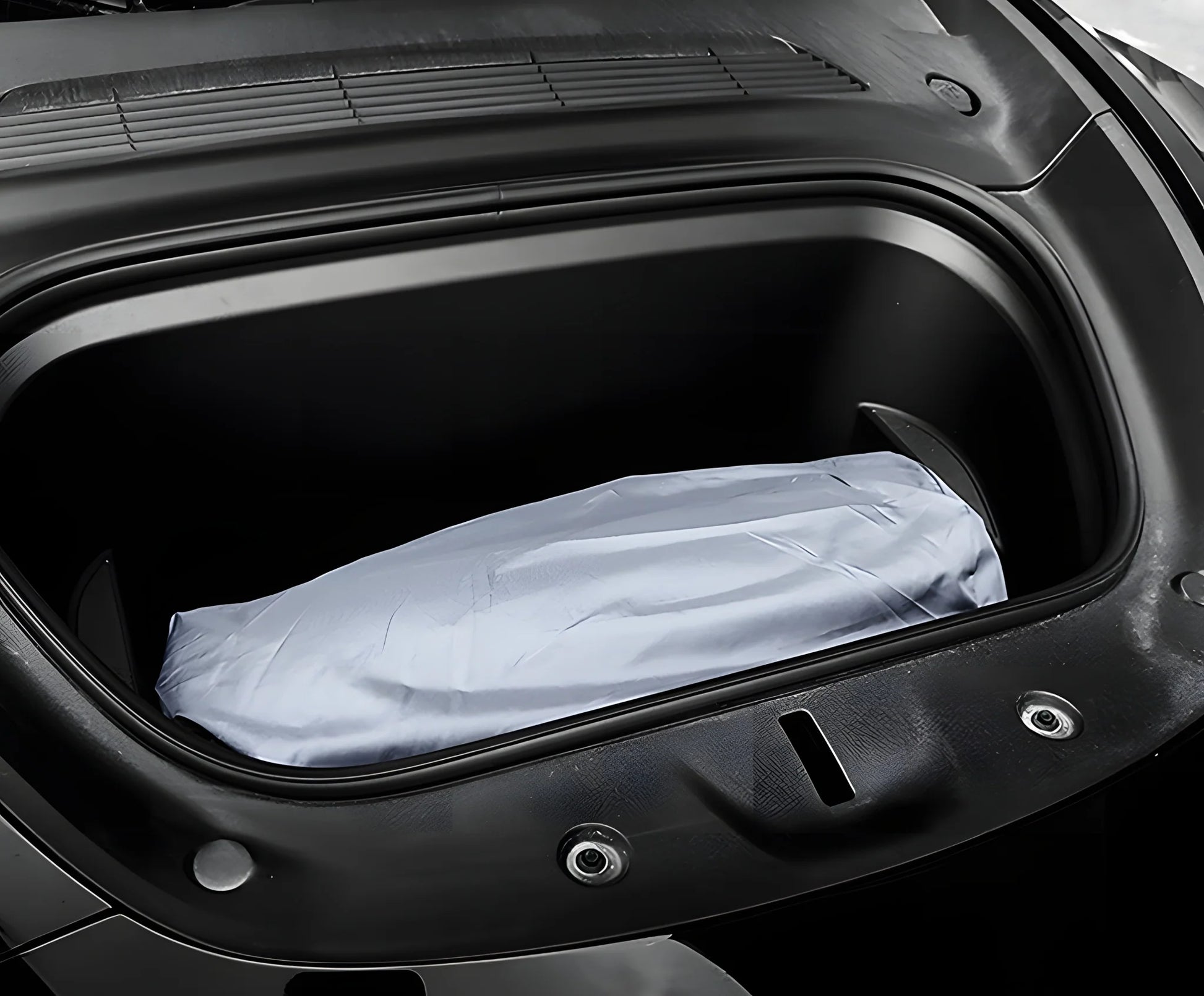 Yeslak Tragbare Selbstaufblasende Wildleder Suede Luftmatratze – Tesla Model 3 / Y / Highland / Juniper bei EV Motion Shop