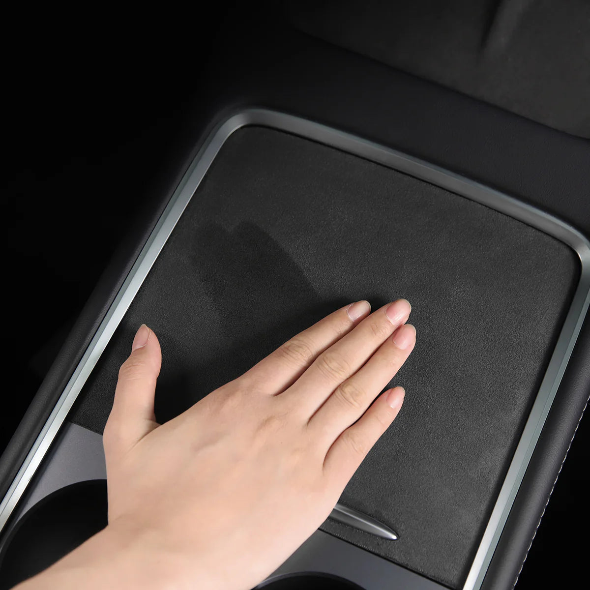 TPARTS Alcantara Wildleder Mittelkonsolen Abdeckung Cover für Tesla Model 3 / Y bei EV Motion Shop