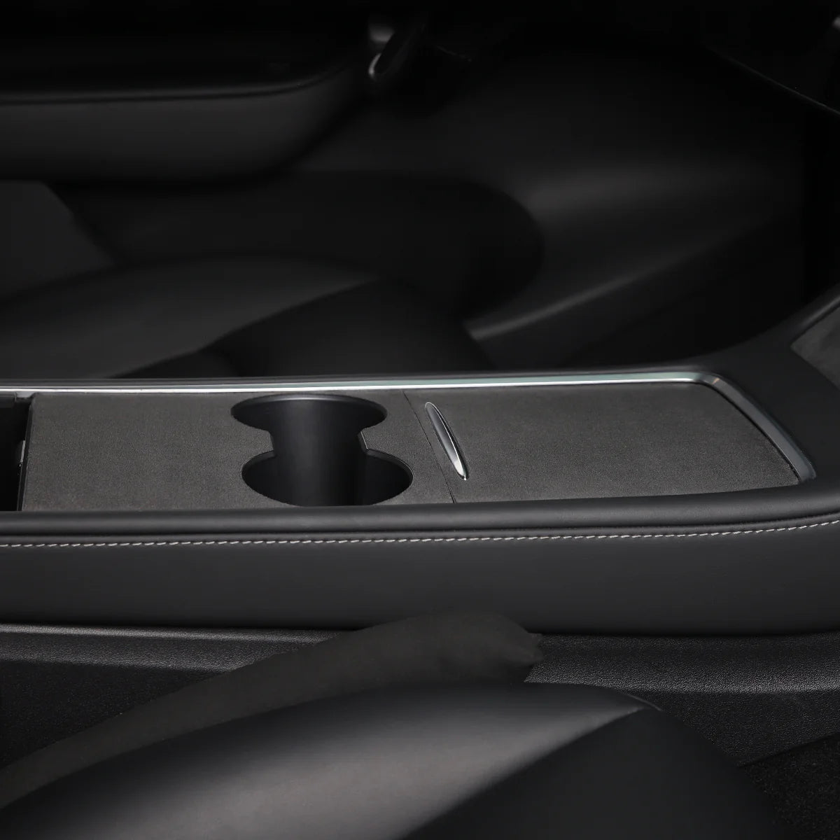 TPARTS Alcantara Wildleder Mittelkonsolen Abdeckung Cover für Tesla Model 3 / Y bei EV Motion Shop