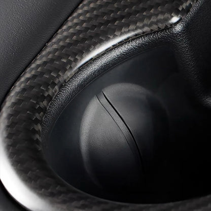 Yeslak Carbon Rücksitz Cupholder Cover – Tesla Model 3 / Y