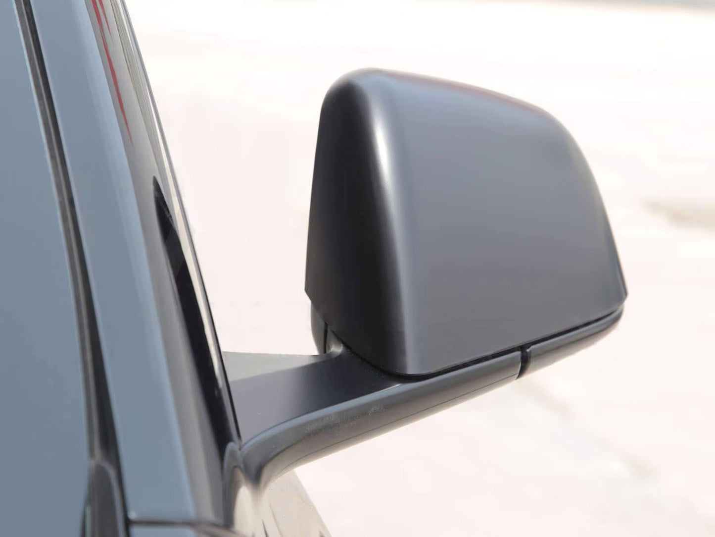 EV Motion ABS Aussenspiegel Cover – Tesla Model 3 / Y Highland bei EV Motion Shop