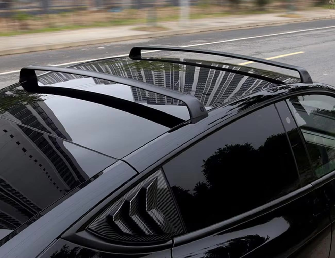 EV Motion Dachgepäckträger aus Aluminium mit Abschließbare Diebstahlsicherung für Tesla Model 3 / Y / Highland