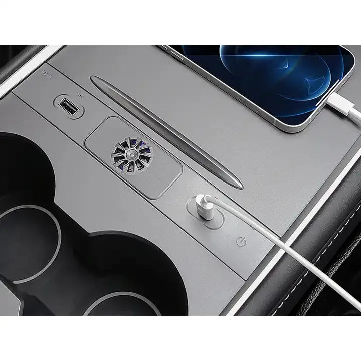 EV Motion USB Hub Duft Diffusor Einsatz für Mittelkonsole für Tesla Model 3 / Y