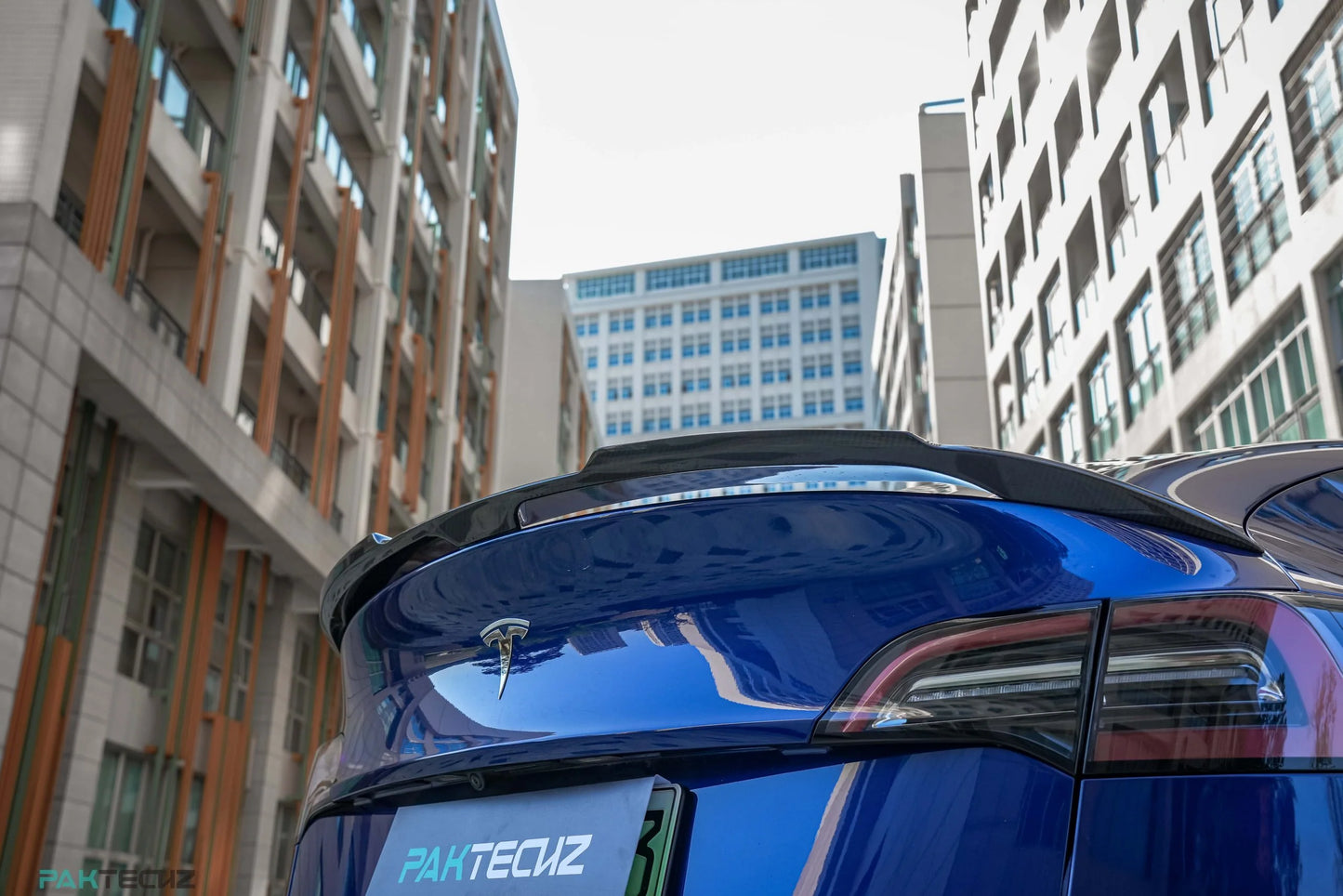 PAKTECHZ Aerodynamik-Kit für Tesla Model Y bei EV Motion Shop