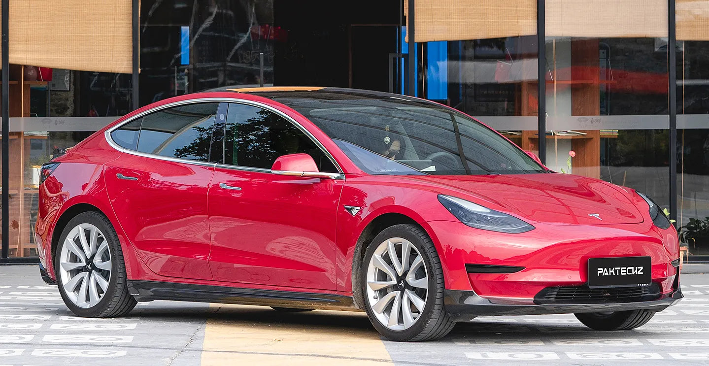 PAKTECHZ Frontspoiler aus Carbon für Tesla Model 3 bei EV Motion Shop