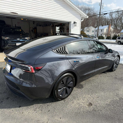 Yeslak Dachgepäckträger Querträger – Tesla Model 3 / Y / Highland / Juniper bei EV Motion Shop