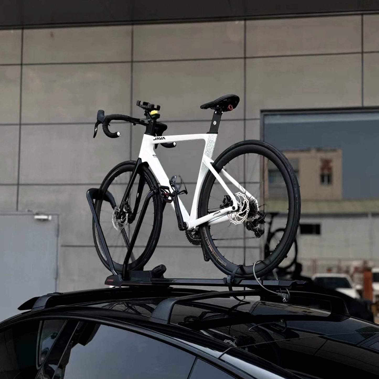 Yeslak Dachgepäckträger Querträger – Tesla Model 3 / Y / Highland / Juniper bei EV Motion Shop