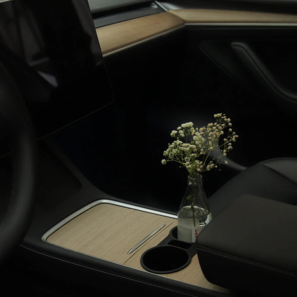 TPARTS Holz Look Mittelkonsolen Cover – Tesla Model 3 / Y (Pre-Facelift) bei EV Motion Shop