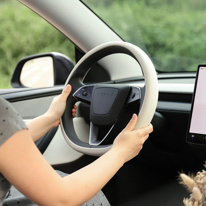 TPARTS Silikon Lenkrad Cover – Tesla Model 3 Highland / Model Y Juniper bei EV Motion Shop