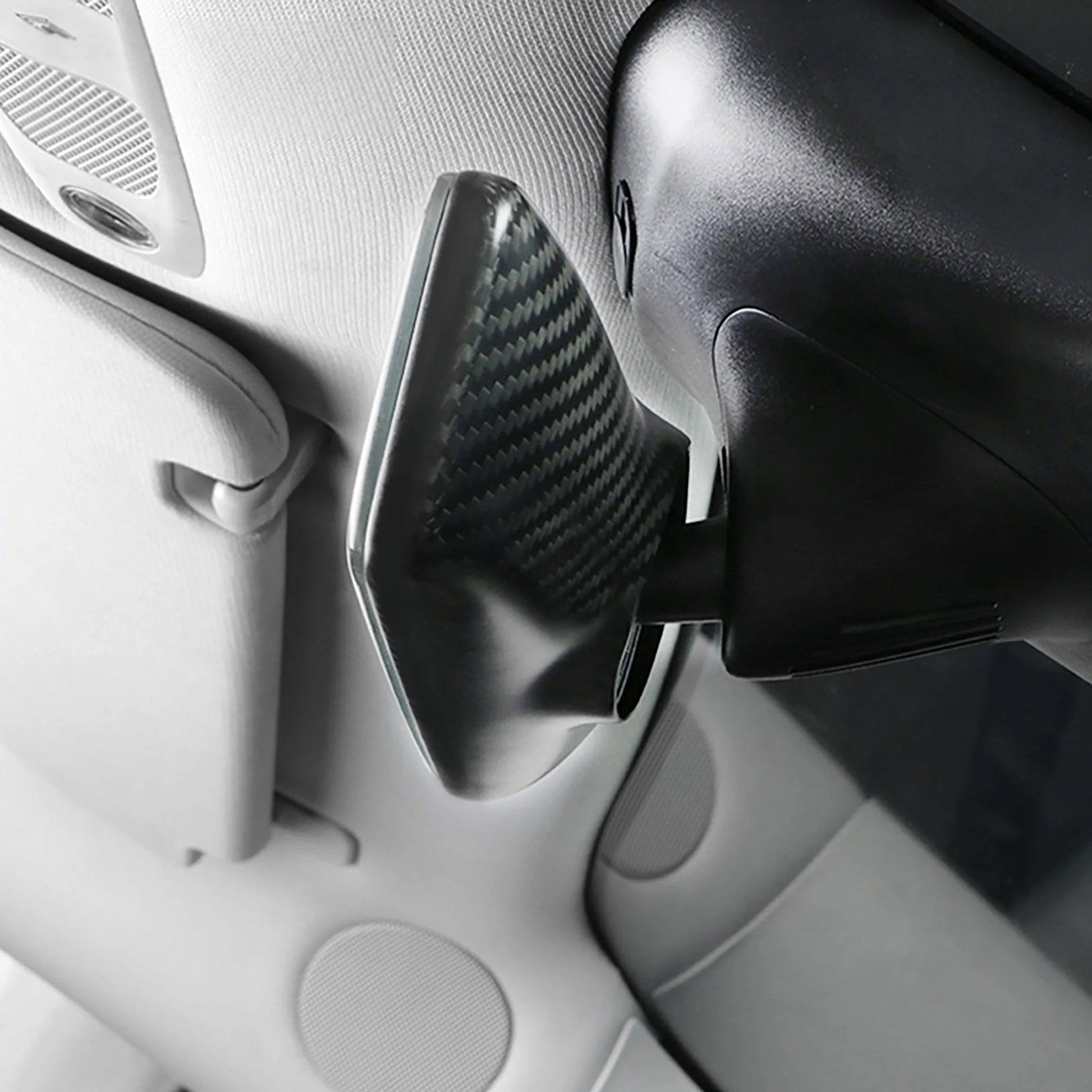 Yeslak Carbon Rückspiegel Cover – Tesla Model 3 / Y / Highland / Juniper bei EV Motion Shop