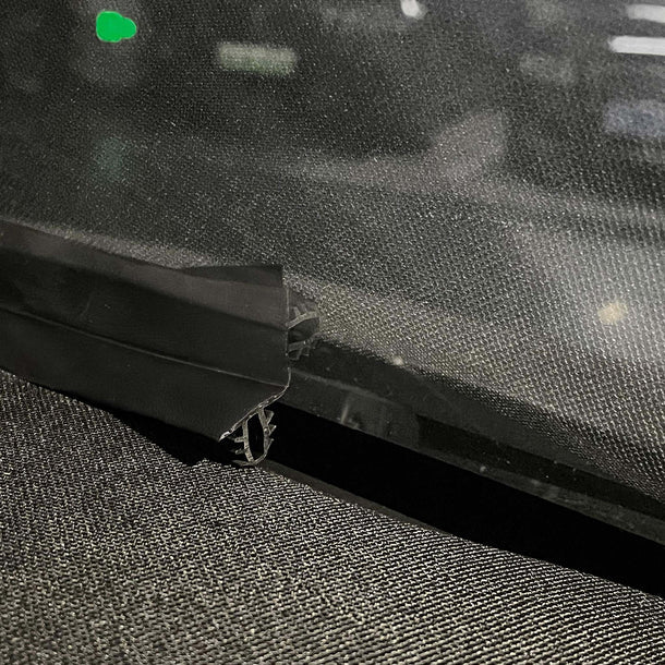 Yeslak Windgeräusch Reduktion Türdichtung Set – Tesla Model 3 / Y / Highland / Juniper bei EV Motion Shop