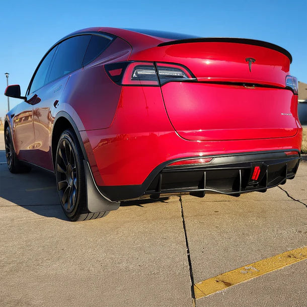 Yeslak Heck Diffuser Stoßstangenlippe mit LED Bremslicht – Tesla Model 3 / Y (Pre-Facelift) bei EV Motion Shop