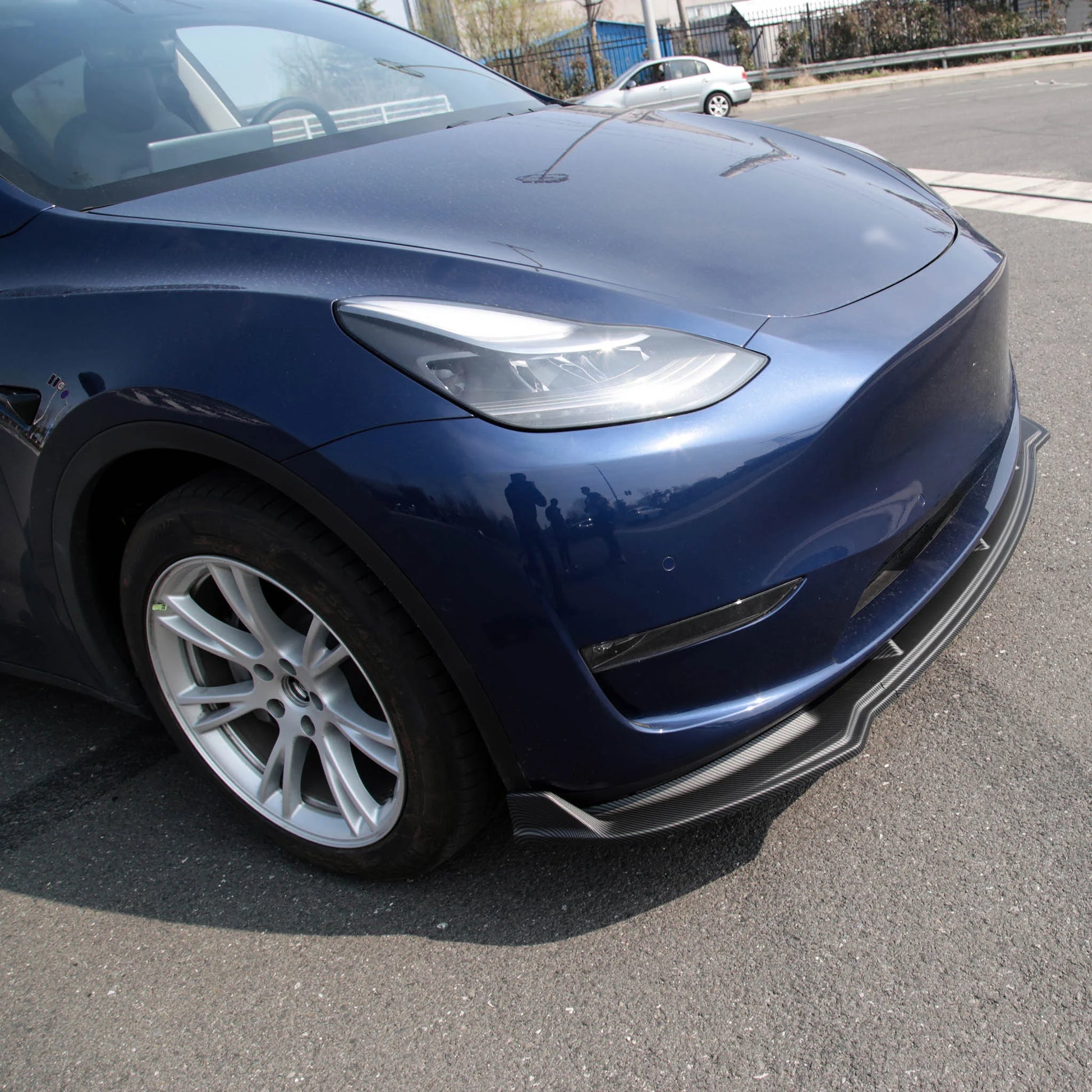 Yeslak ABS Frontlippen Spoiler – Tesla Model Y bei EV Motion Shop