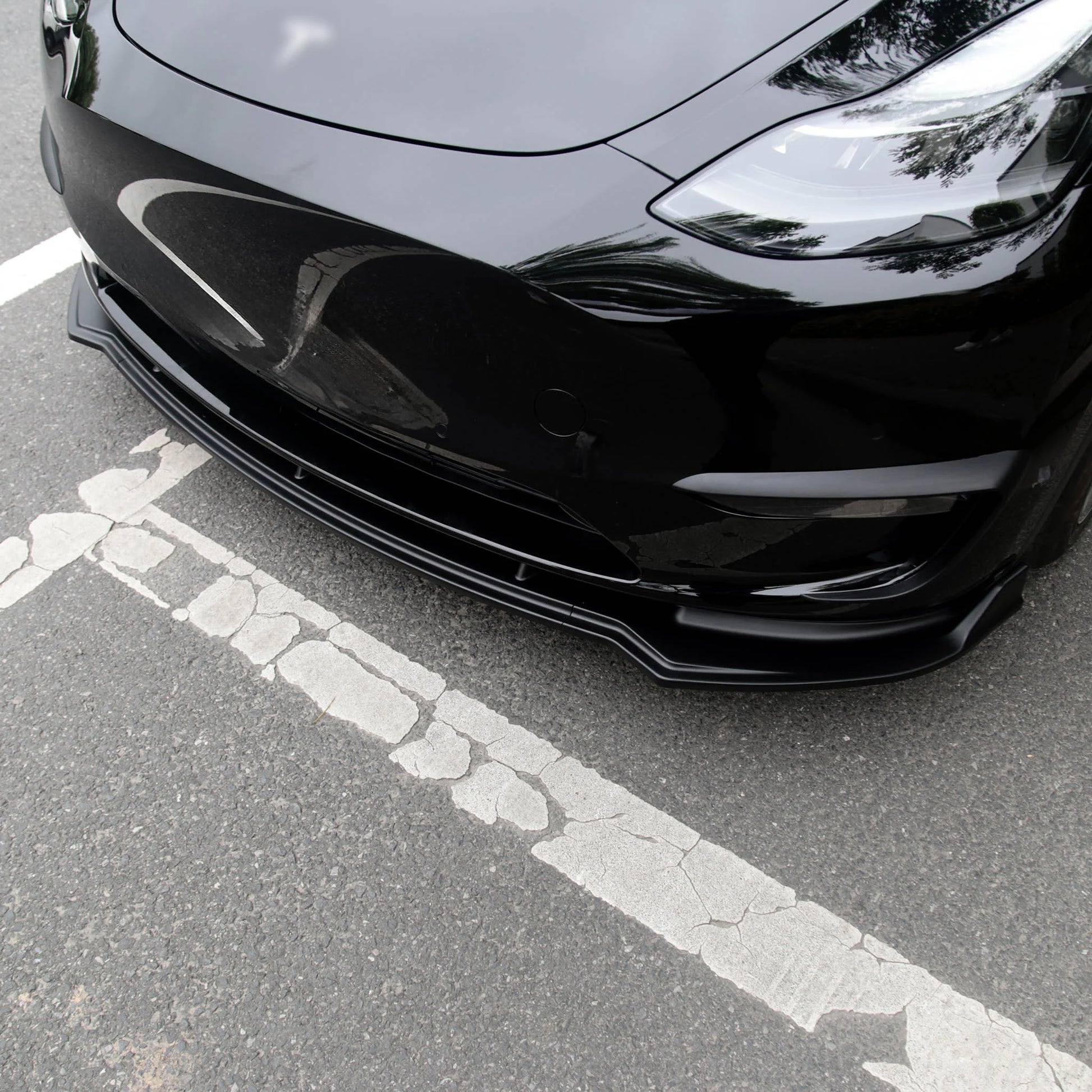 Yeslak ABS Frontlippen Spoiler – Tesla Model Y bei EV Motion Shop