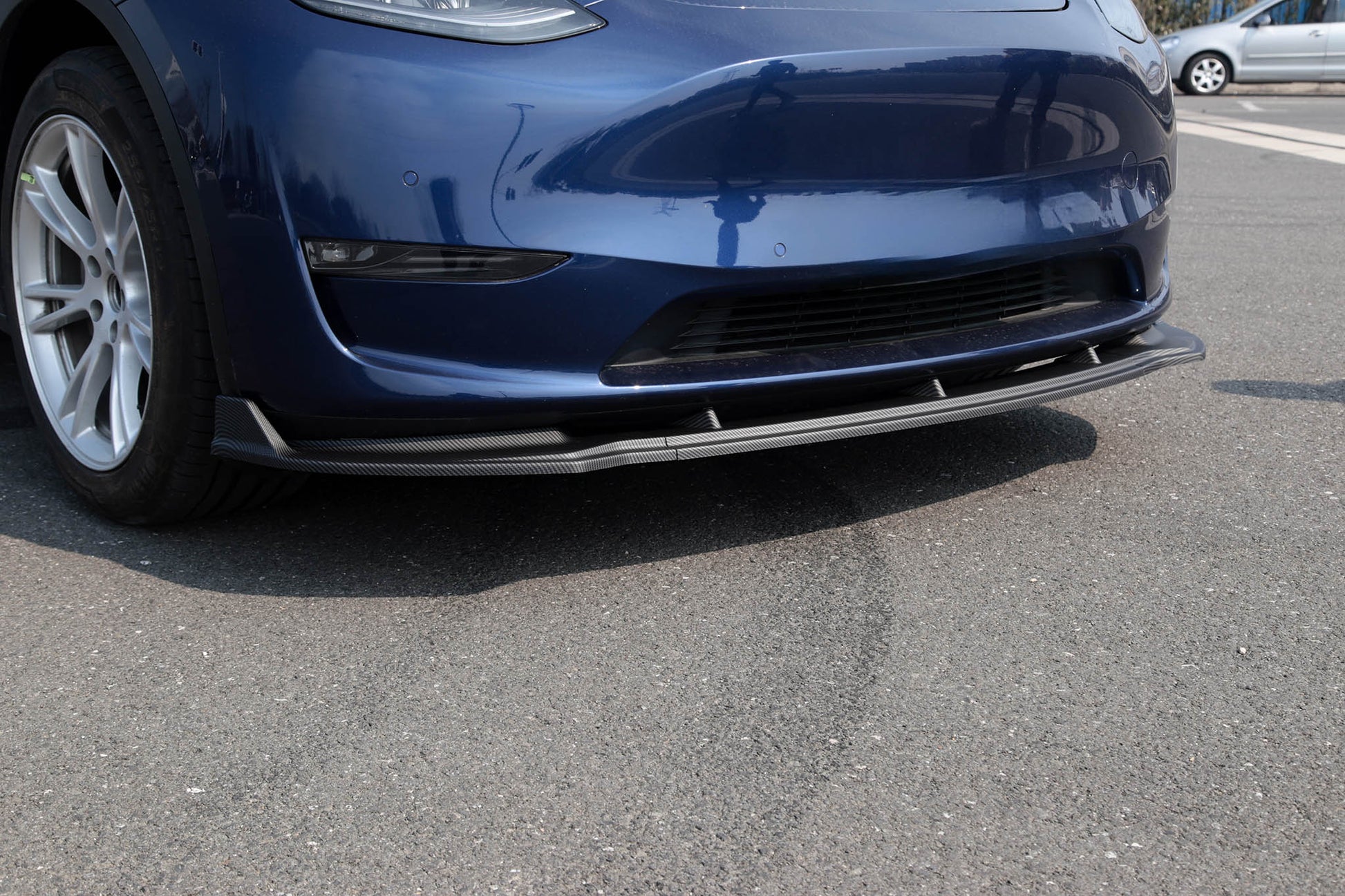 Yeslak ABS Frontlippen Spoiler – Tesla Model Y bei EV Motion Shop