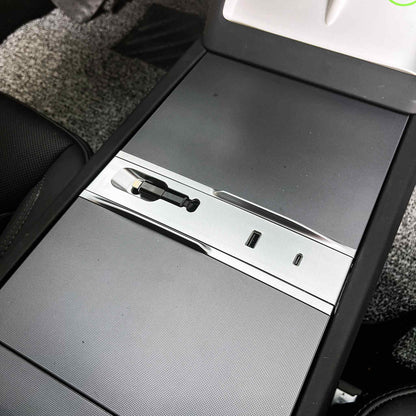 Yeslak USB Hub Docking Station – Tesla Model 3 Highland / Model Y Juniper bei EV Motion Shop