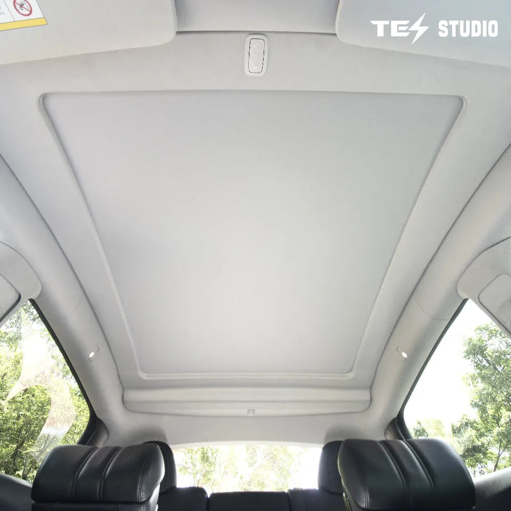 Tesstudio Elektrisch einziehbarer Sonnenschutz für Tesla Model Y bei EV Motion Shop