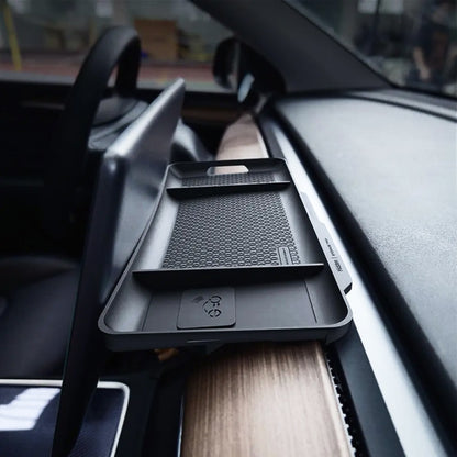 Armaturenbrett Dashboard Ablagefach Organizer aus Kunststoff für Tesla Model 3 / Y bei EV Motion Shop
