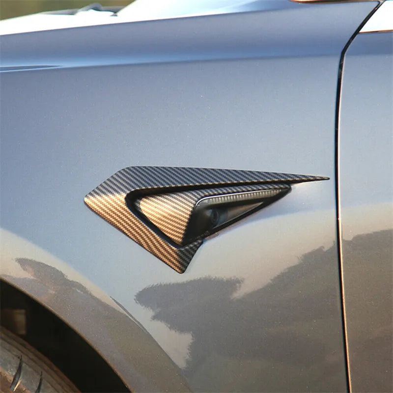 Kotflügel Kamera Abdeckung Cover Verkleidung (Schwarz / Carbon-Look) (2er Set) für Tesla Model 3 / Y bei EV Motion Shop